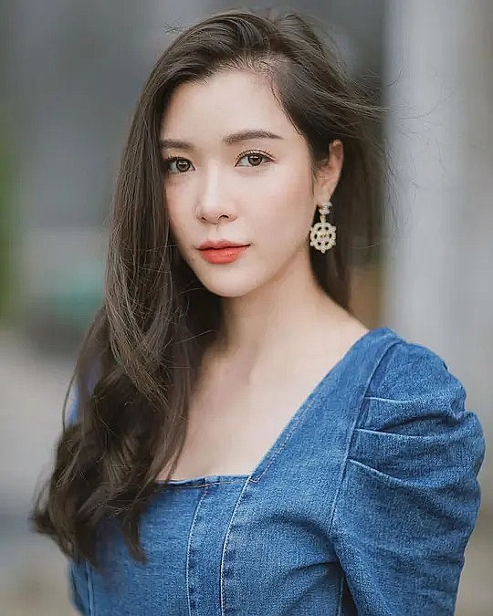 娜塔玲·素旺楠叻迪 Nattarin Suwannalerd照片
