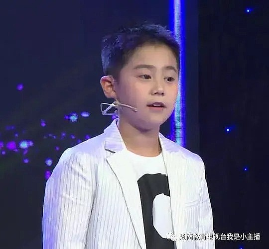 杨知周 ZhiZhou Yang照片