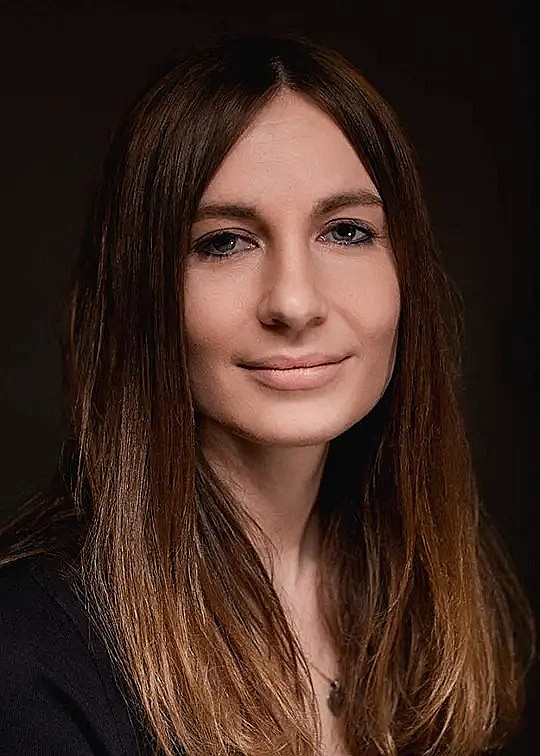 柯尔斯蒂·斯万 Kirstie Swain照片