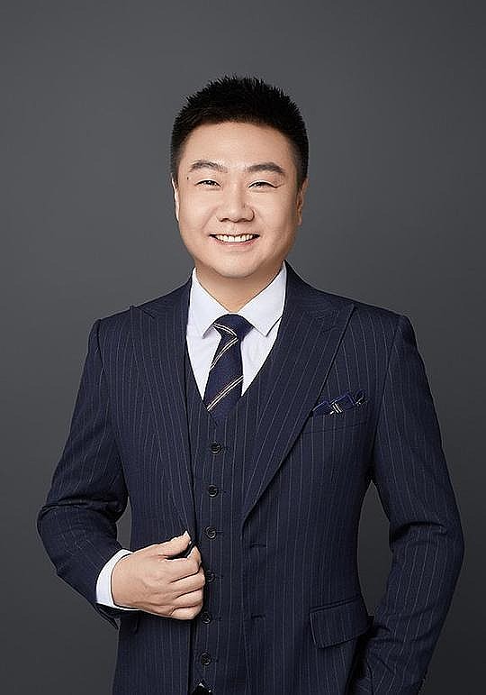 董相博 Xiangbo Dong照片