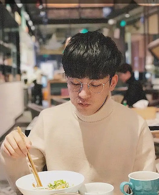 丁敬一 Jingyi Ding照片