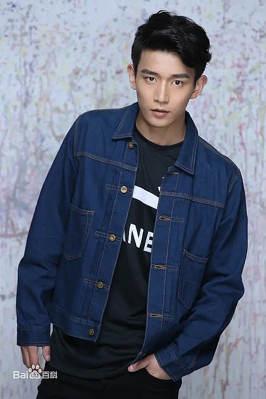 黄由启 Youqi Huang照片