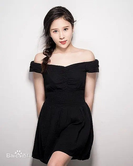 李雨芯 Yuxin Li照片