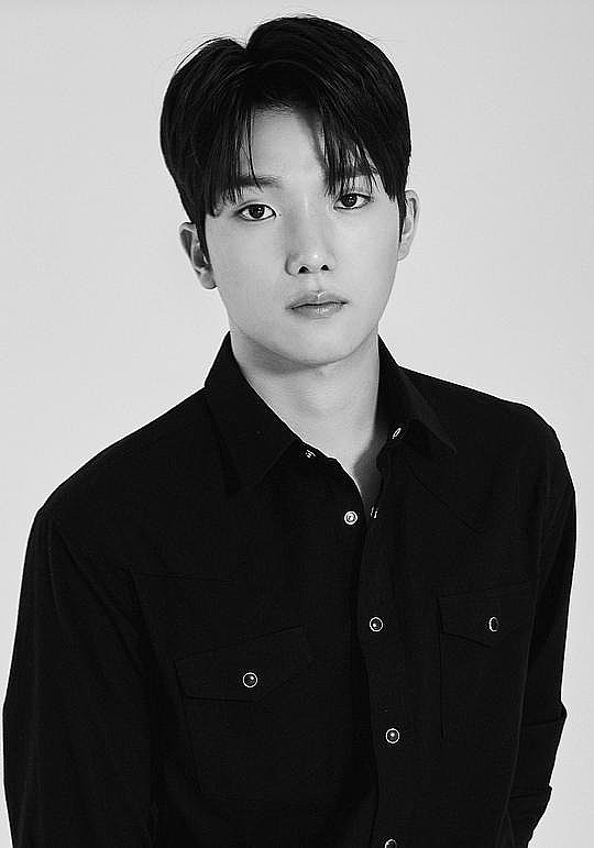 崔民英 Choi Min-yeong照片