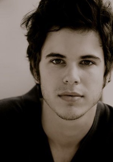 沙恩·科费 Shane Coffey照片