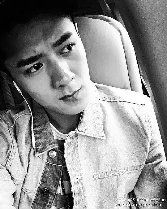 易柏辰 Ian Yi照片