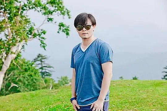 杨十夜 Shiye Yang照片