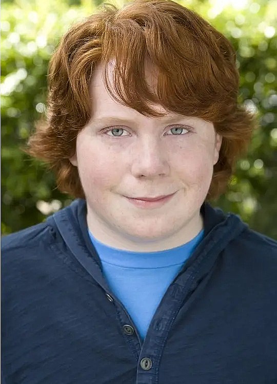 塔克·阿尔布里齐 Tucker Albrizzi照片