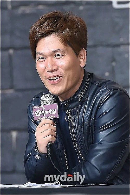 金英均 Young-kyoon Kim照片