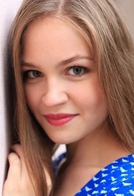 阿丽娜·扎尔科娃 Arina Zharkova照片