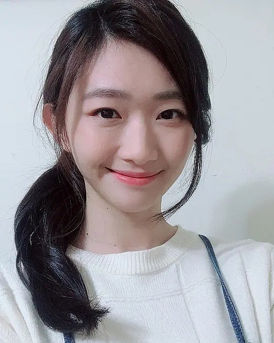 晏柔中 Crystal Yen照片