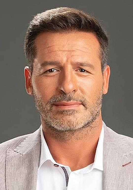 Nihat Altinkaya照片