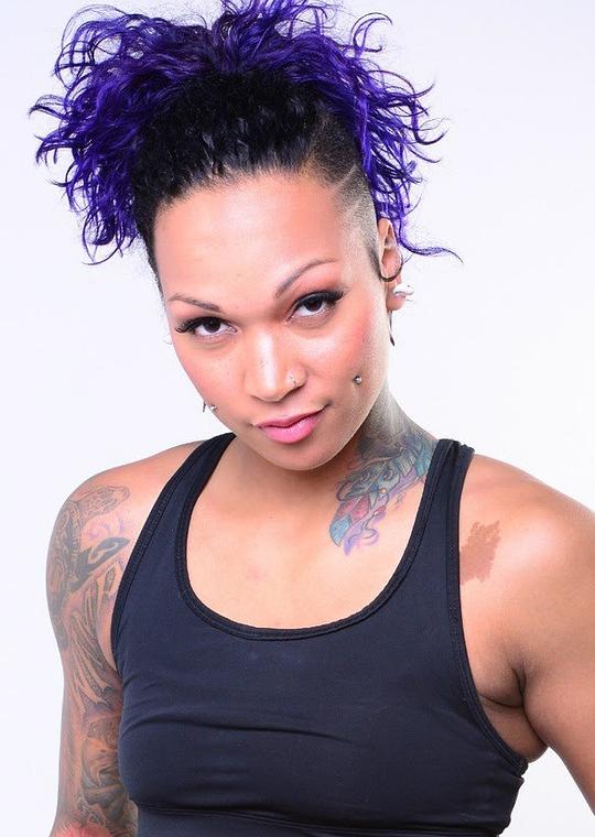 卡莉·瑞斯 Kali Reis照片