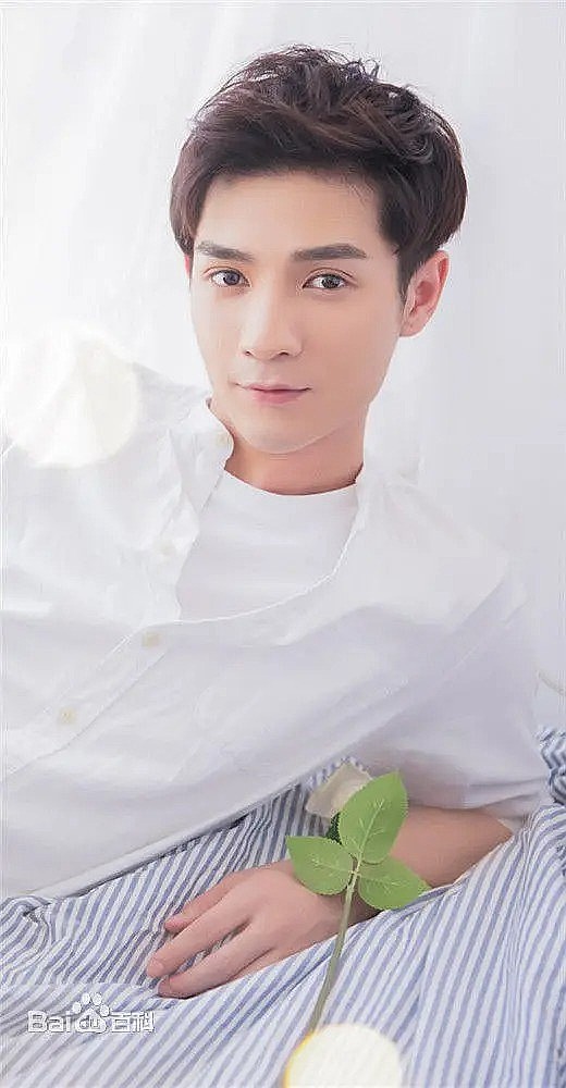 秦亦铭 Yiming Qin照片