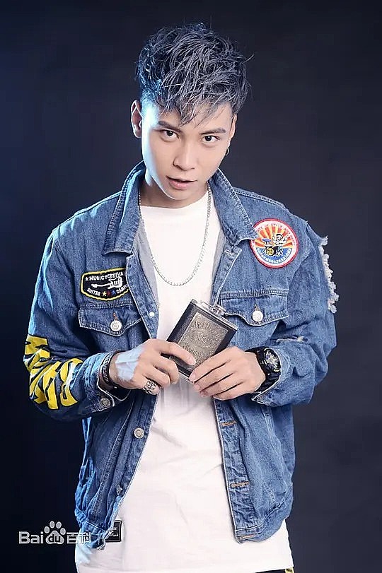 满建武 Jianwu Man照片