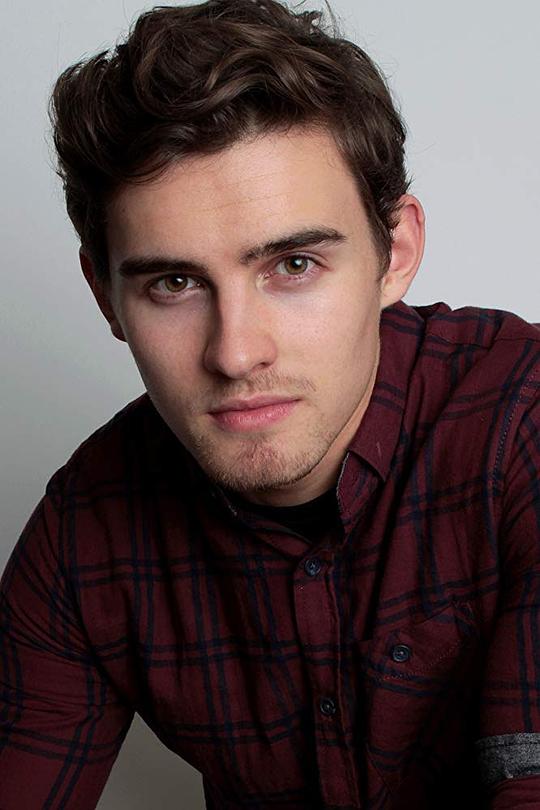 迈克尔·约翰斯顿 Michael Johnston照片