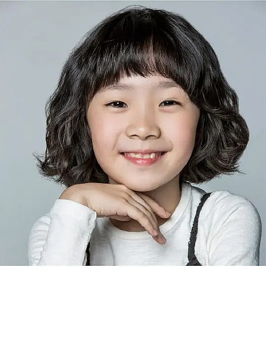 许律 Heo Yool照片