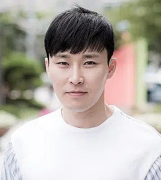 韓成勇 Yi-jin Han照片