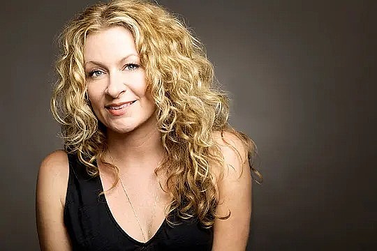 萨拉·科隆纳 Sarah Colonna照片