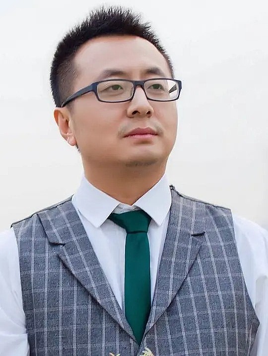 李尧 Yao Li照片
