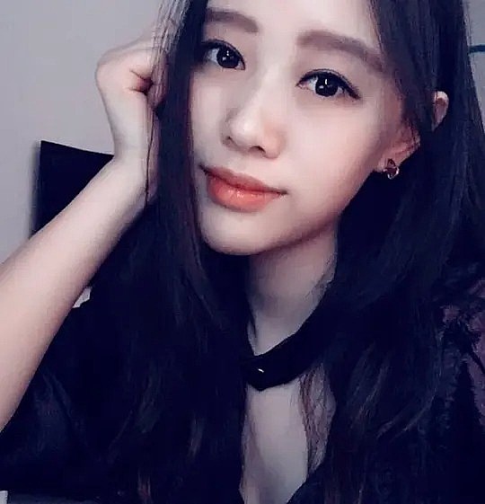周苏婕 Sujie Zhou照片