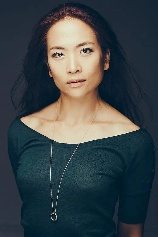 桑德拉·伊·森辛迪弗 Sandra Yi Sencindiver照片