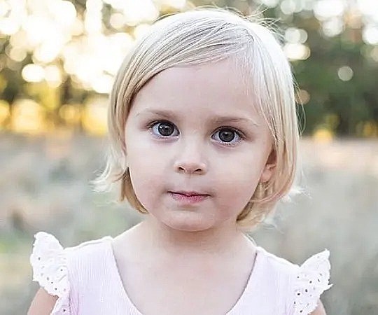 普雷斯莉·史密斯 Presley Smith照片
