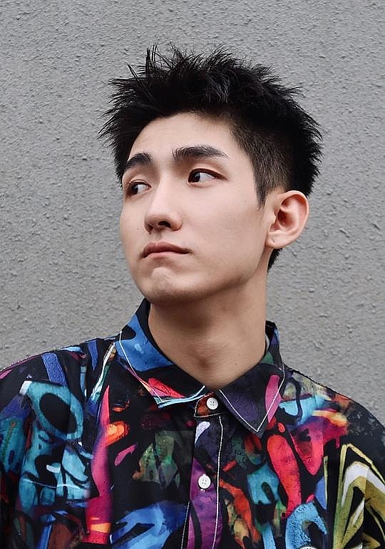 张皓伦 Haolun Zhang照片