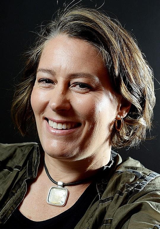 卡特里奥娜·麦肯齐 Catriona McKenzie照片