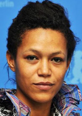 安妮西亚·乌兹曼 Anisia Uzeyman照片