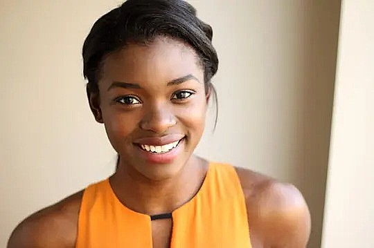 埃博内·诺埃尔 Ebonée Noel照片