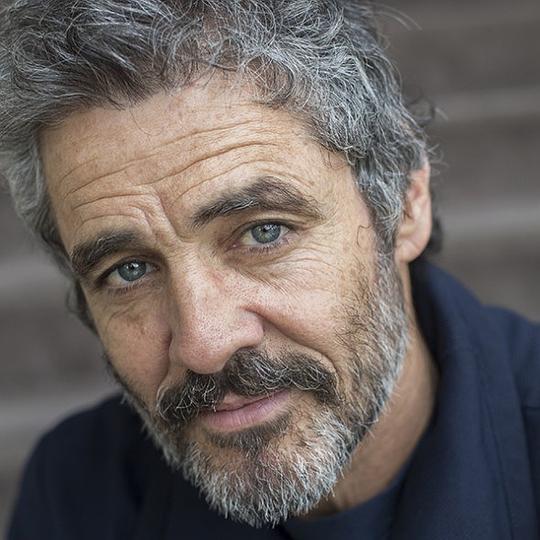 日尔曼·帕拉西奥斯 Germán Palacios照片