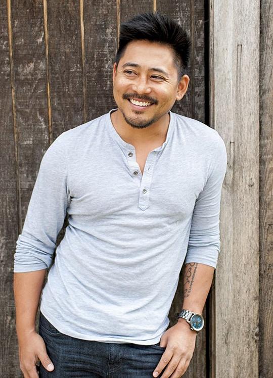 狄恩·巴斯科 Dion Basco照片