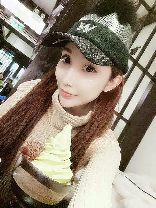 周梦萱 Mengxuan Zhou照片