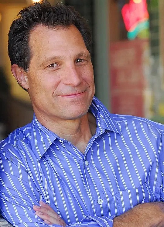 Michael David Cummings照片