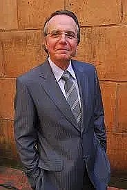 塔图·佳布斯·门吉斯 Tato Gabus Mendes照片