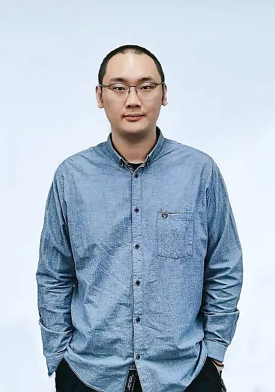 柏宁 Ning Bai照片