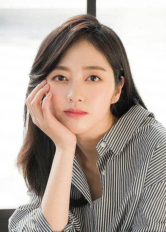 白秀敏 Soo-min Baek照片