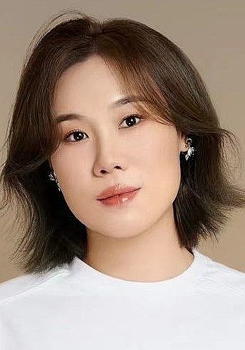 简余 Yu Jian照片