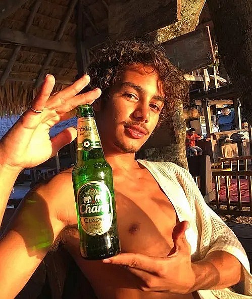 瑞奇·德瓦格 Reiky de Valk照片