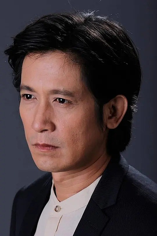 普拉瓦特·曼努普拉塞特 Phollawat Manuprasert照片