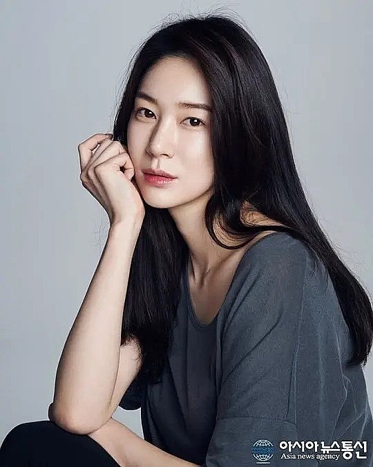 吴惠媛 Hye-won Oh照片
