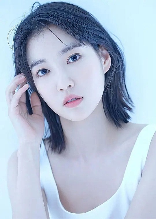 李素希 So-hee Lee照片