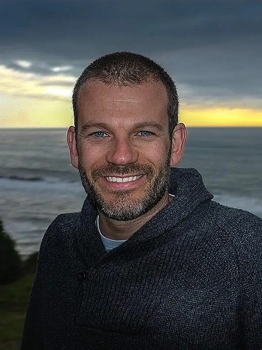 大卫·奥莱利 David O＇Leary照片