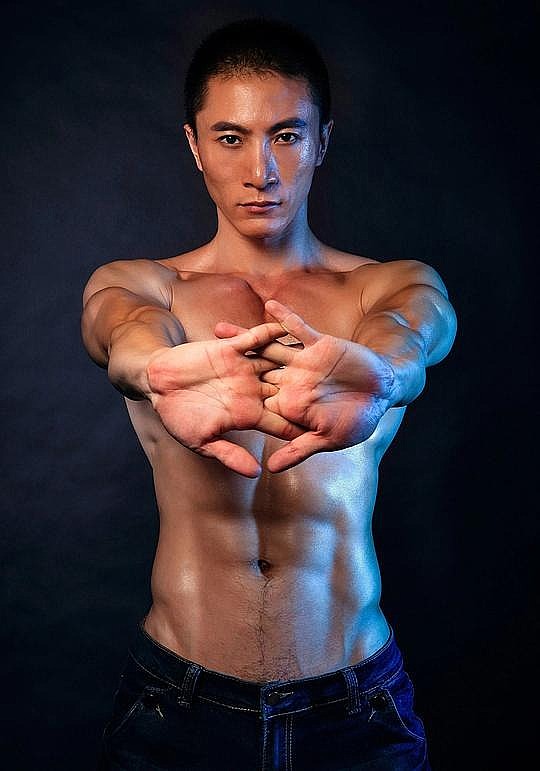 杨丰宇 Fengyu Yang照片