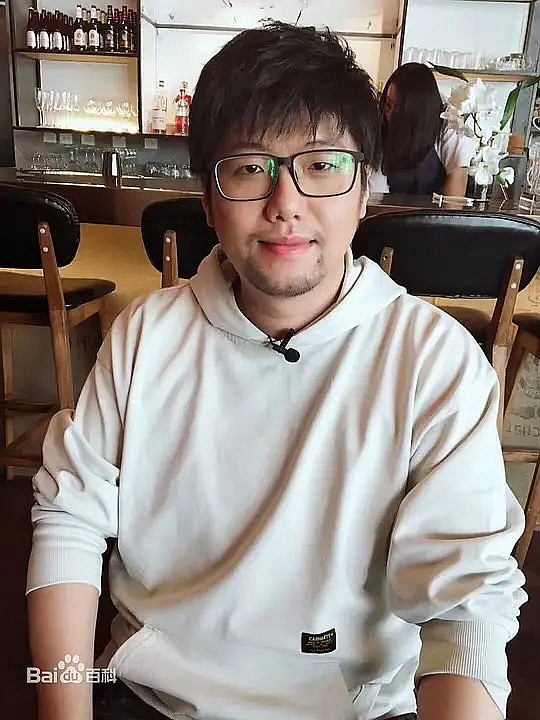 沙维琪 Weiqi Sha照片