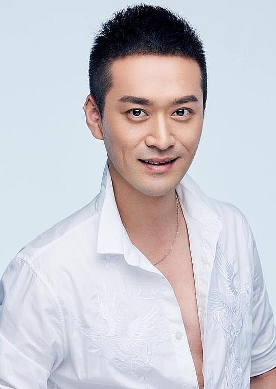 周华 Hua Zhou照片