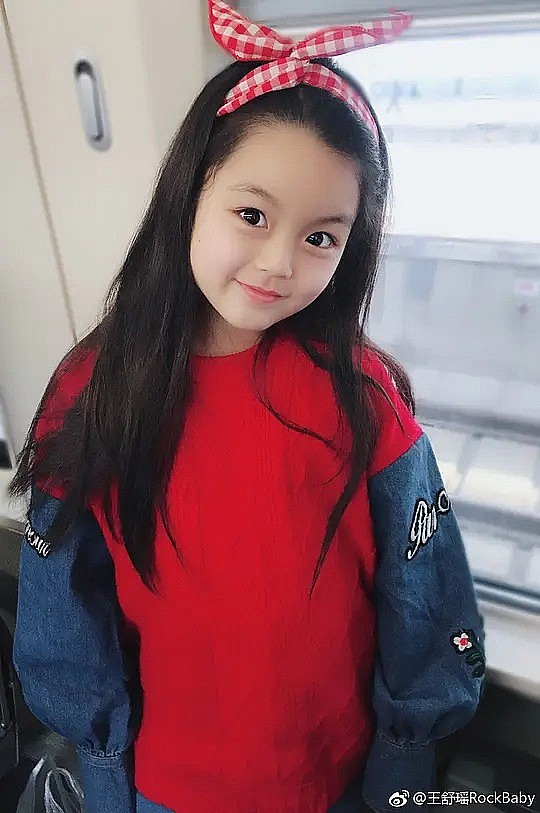 王舒瑶 ShuYao Wang照片