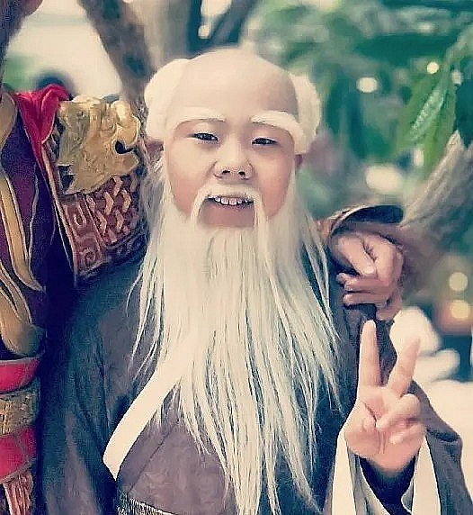 卢仕轩 Shixuan Lu照片