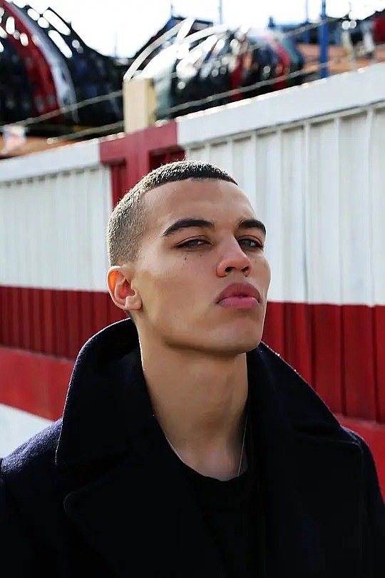 达德利·奥肖内西 Dudley O'Shaughnessy照片